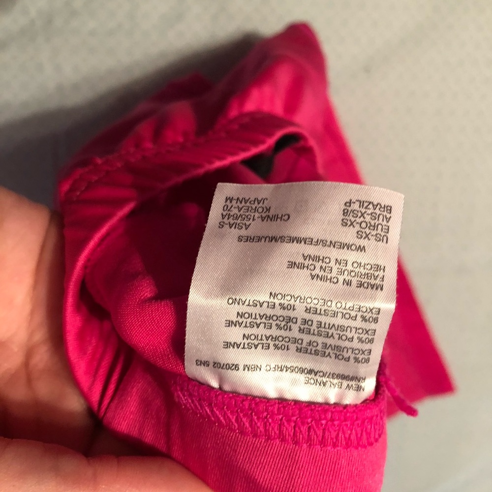 New Balance Lightning Dry Capri Leggings - Picture 3 of 5
